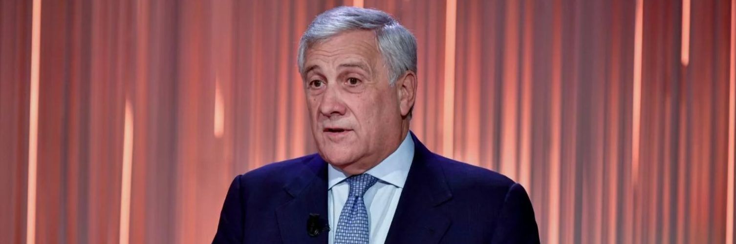 Tajani: «In Calabria FI con tre liste, siamo gli unici a riuscirci in Italia»