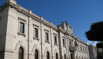 Crediti non riscossi, maglia nera al Sud: Reggio Calabria tra i Comuni “bocciati” con 505 milioni di residui