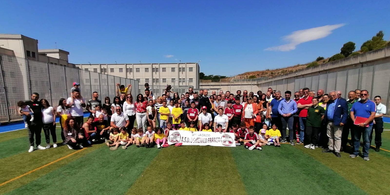 Carcere di Castrovillari, in campo “la partita con mamma e papà”