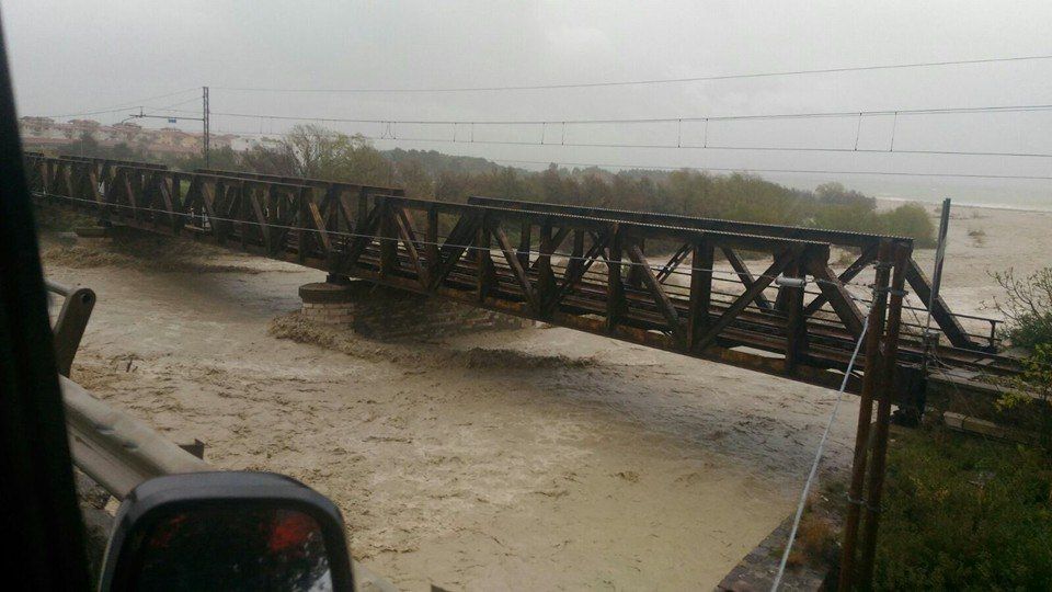 Maltempo, resta l'allerta meteo