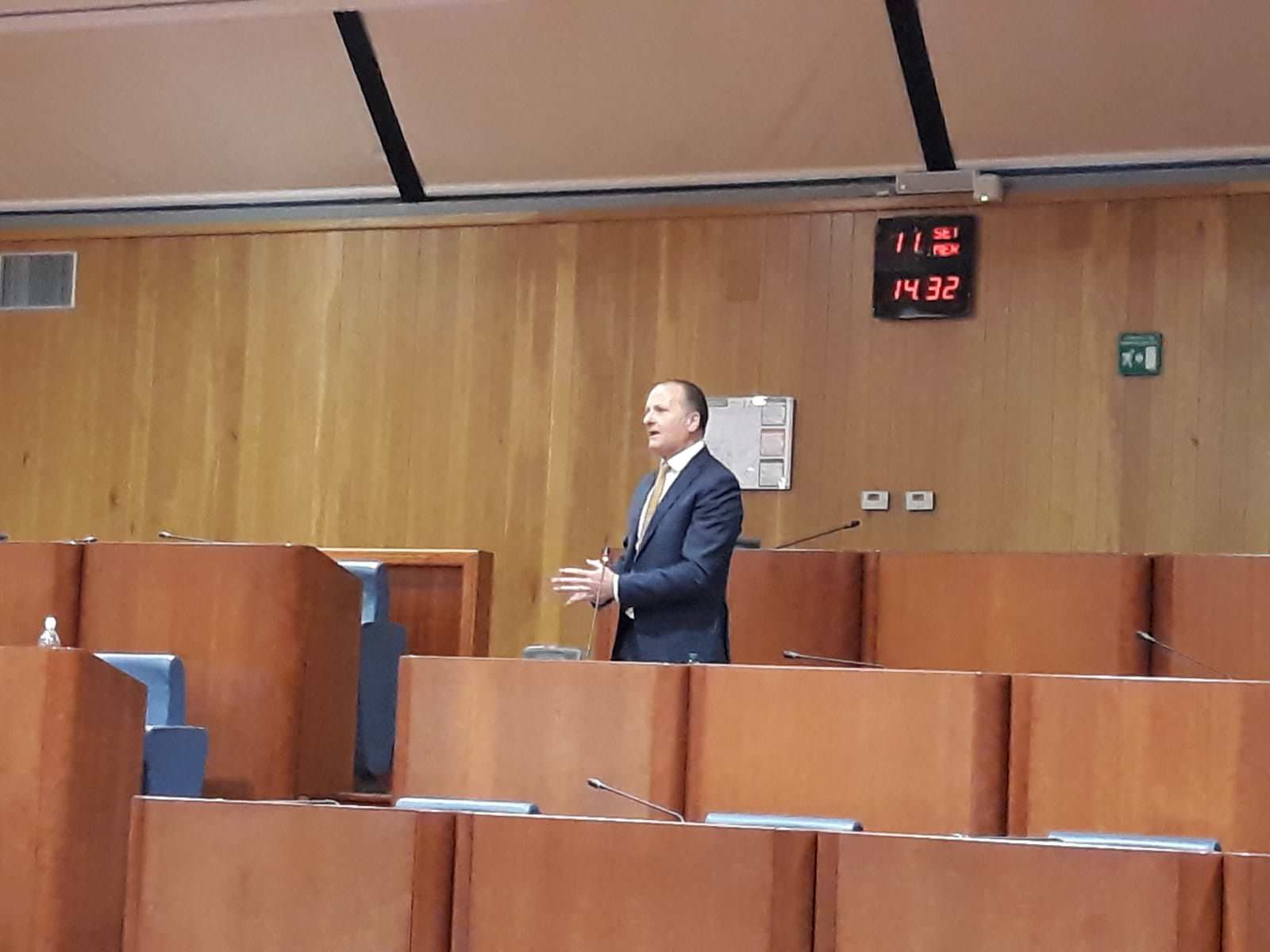 L'alleanza Pd-M5S agita la Regione. E i dem scaricano Oliverio