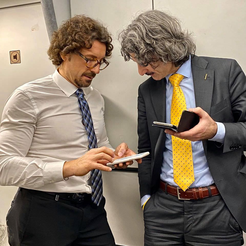 «In viaggio, direzione Gioia Tauro». Toninelli torna in Calabria