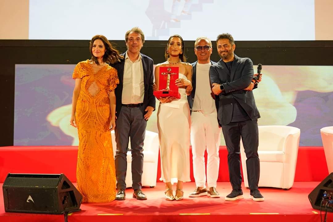 Il dibattito, la musica e il cinema. Entusiasmo per l’esordio del Magna Graecia Film Festival – FOTO