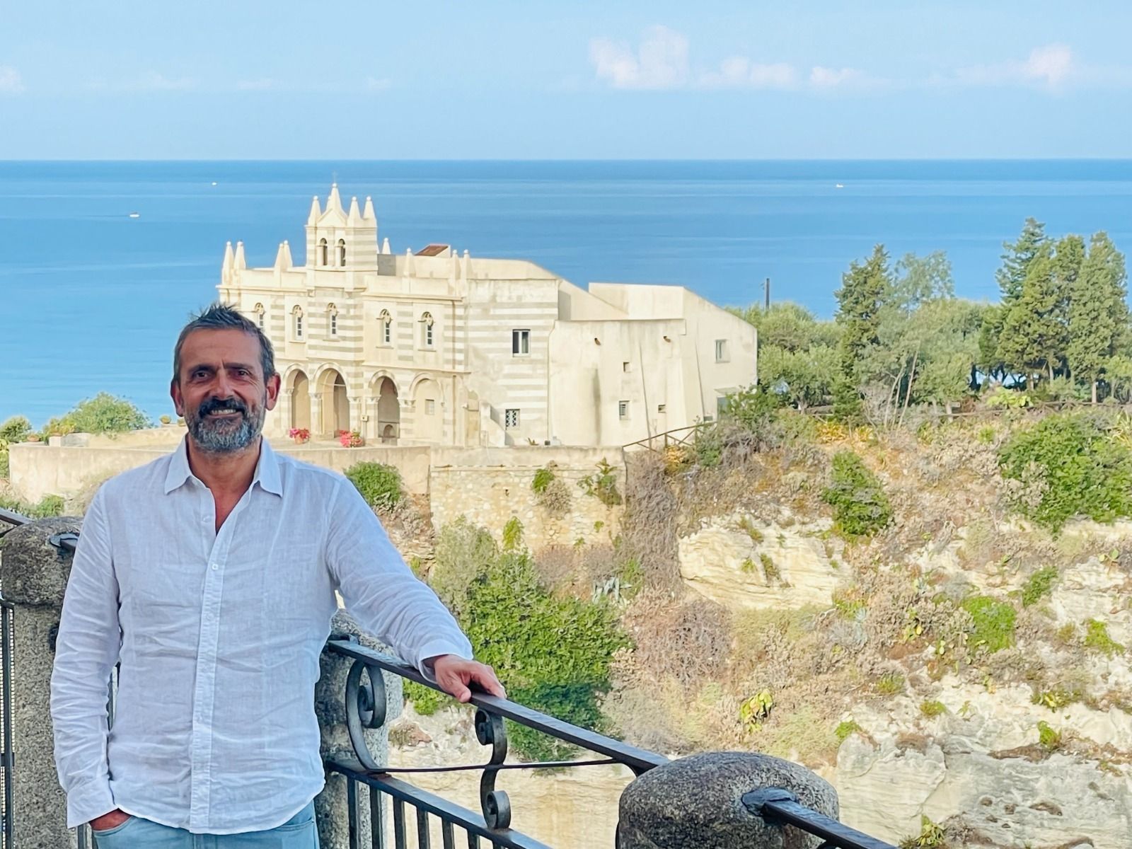 Turismo, Tropea pensa al ticket d’ingresso. Il sindaco: «La qualità va difesa»