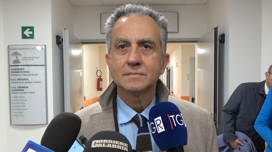 Unical, l’annuncio del Rettore: «Presto l’attivazione di una scuola di specializzazione in oncoematologia»