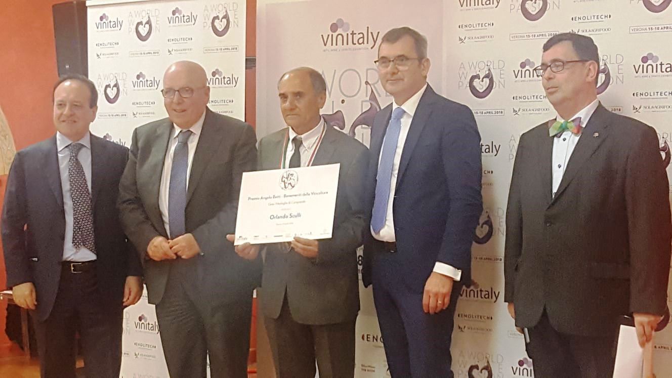 Orlando Sculli «benemerito» della vitivinicoltura italiana
