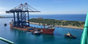 «Gioia Tauro deve essere il porto dello sviluppo della Calabria e non un porto di traffici di materiale bellico»