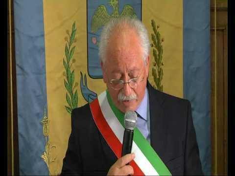 Sindaco calabrese rinuncia all'indennità per i voucher solidali