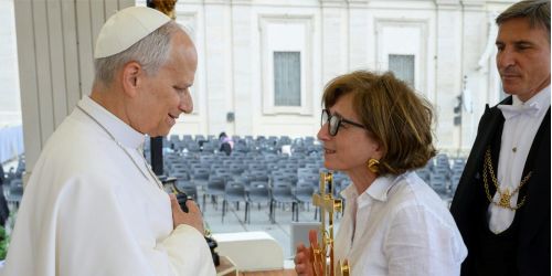 ancora affidato a papa leone 1