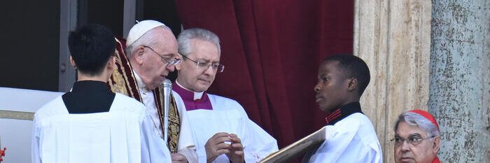 Il Papa: Dio illumini chi può far tacere le armi