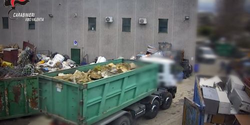 rifiuti triparni vibo