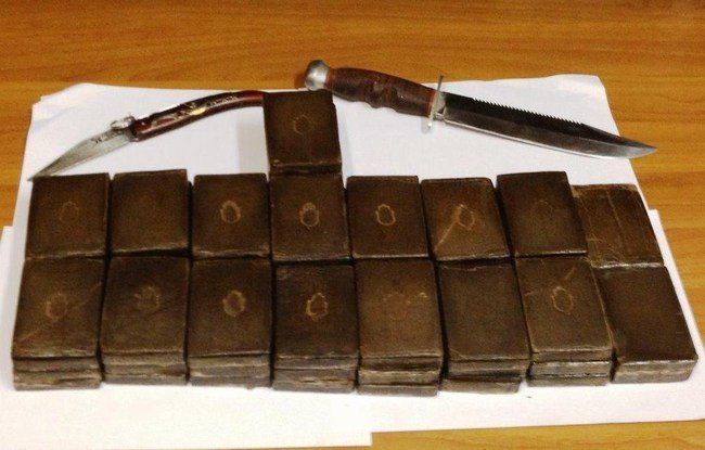 Rosarno, eroina e marijuana nascosti in un bidone