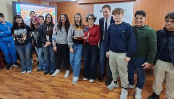 Macroscuola Ance Giovani, a Catanzaro la finale regionale: vince l’Istituto comprensivo Papanice-Alfieri di Crotone