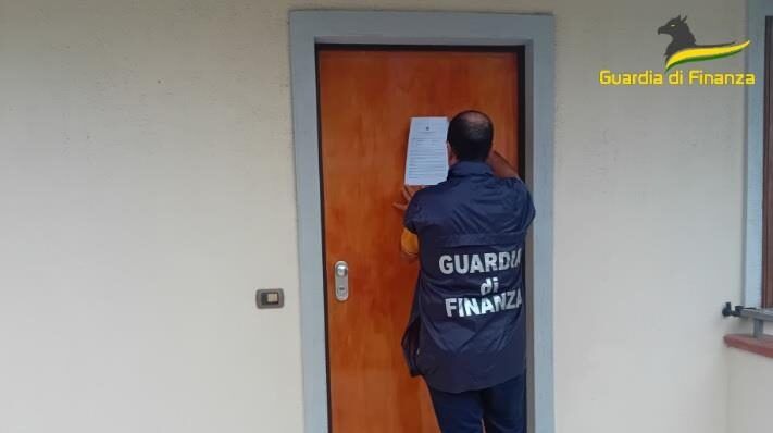 Sequestrati beni per oltre 300 mila euro a un imprenditore nel Cosentino