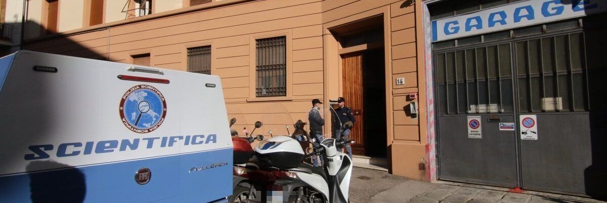 Giallo a Firenze, coppia di anziani trovati morti in casa
