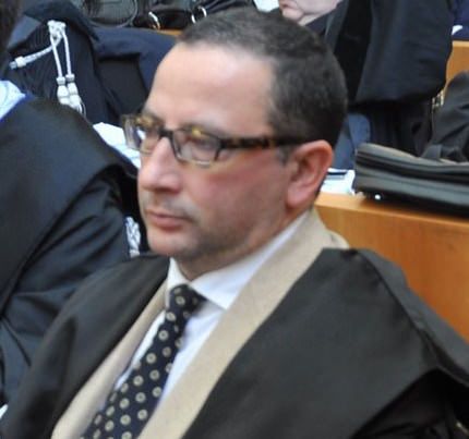 Chieste 11 condanne per i rapinatori dal clan Giampà