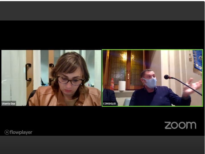 Bilancio e opere pubbliche, l'Amministrazione di Corigliano Rossano «tira a campare»