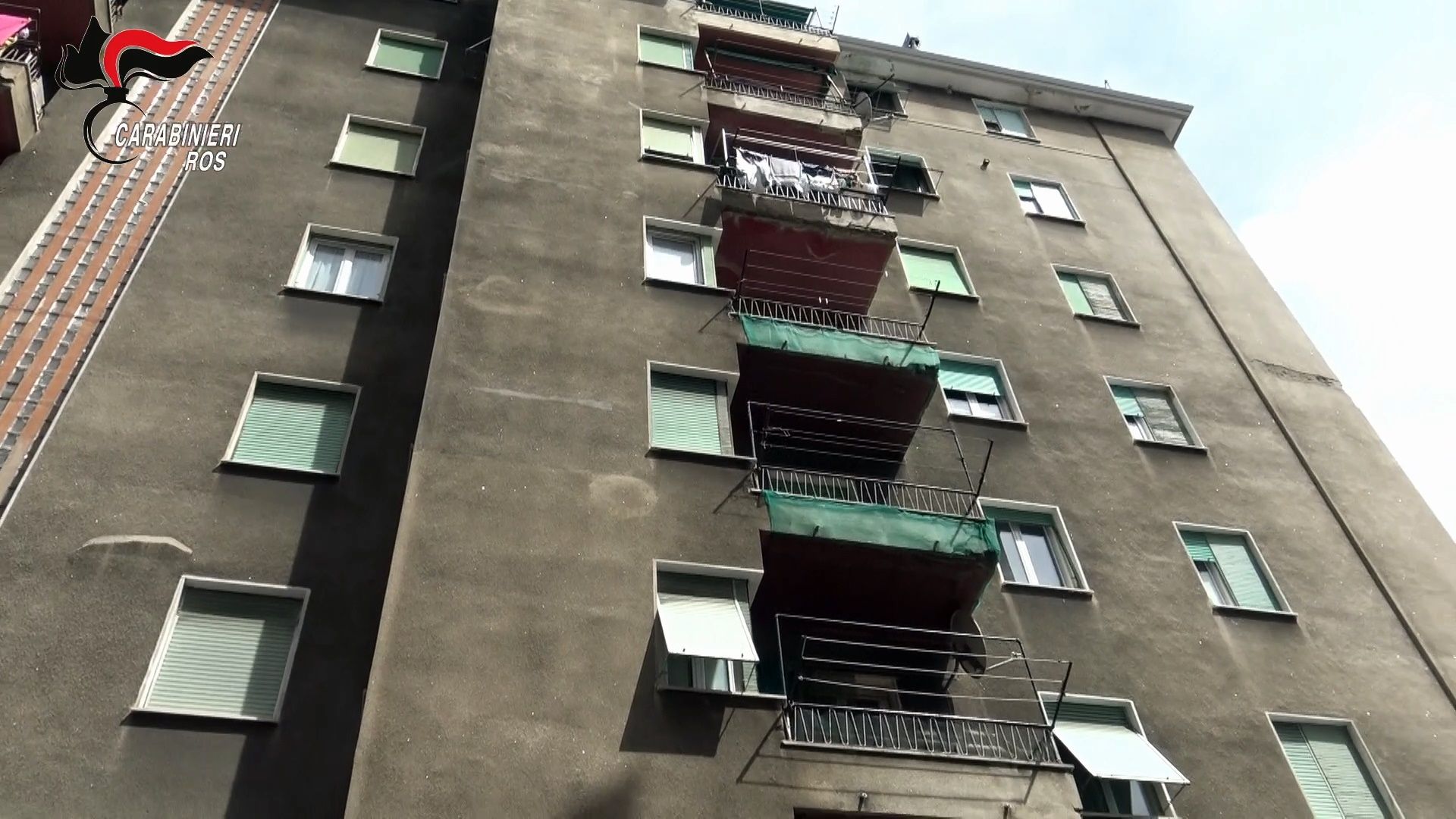 La moglie di Pasquale Bonavota «seguita fino in Francia». Indagini sui “pizzini” trovati nel covo – FOTO E VIDEO