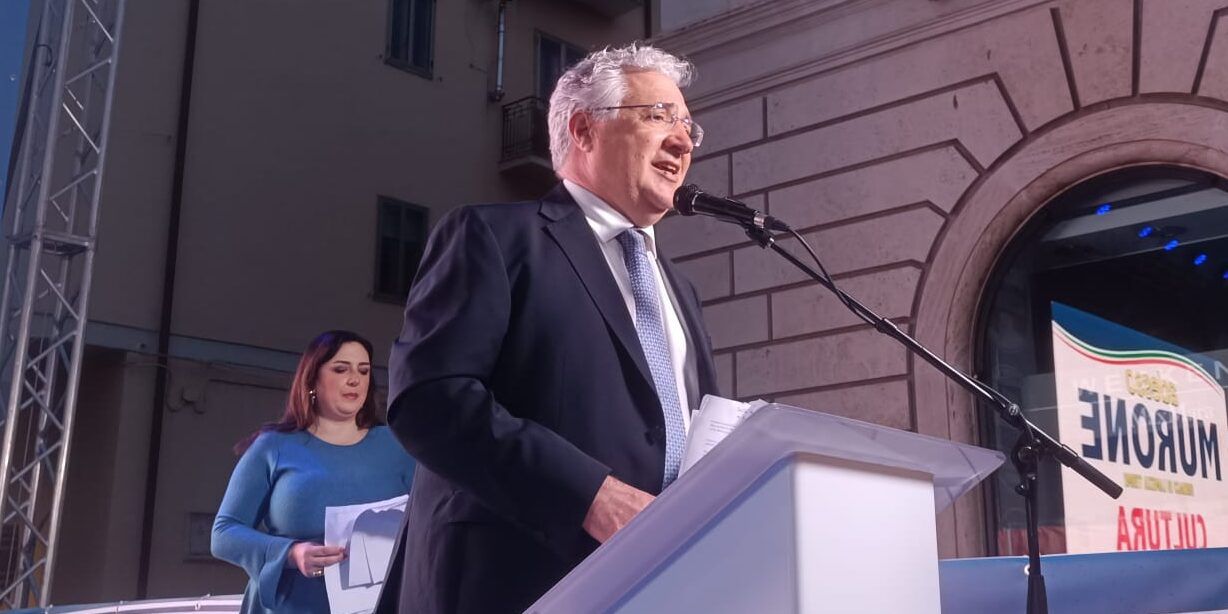 Lamezia, Murone scalda i motori: «Con noi candidati credibili» – VIDEO