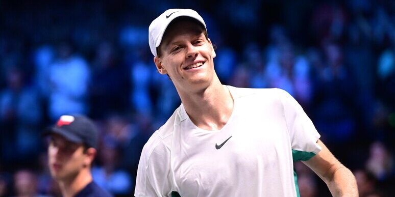 Sinner batte Rune e vola in semifinale a Montacarlo