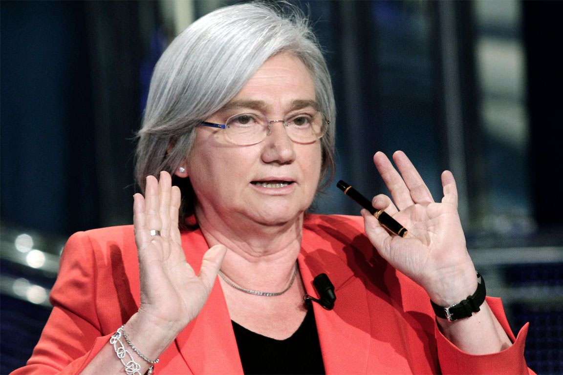 Scontro Strada-Bindi. «Colpa sua l'ingresso dei privati». «Falso, ho frenato la deriva»