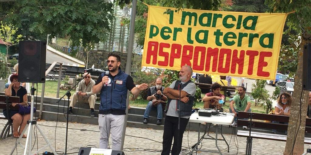 Aspromonte, una marcia per tenere alta l’attenzione. «Quanto accaduto non si ripeta più» – FOTO