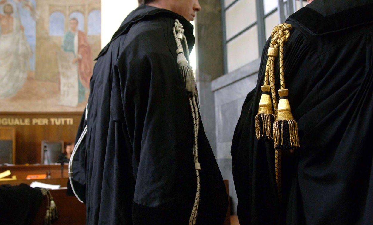 Incarichi legali, archiviate le accuse al figlio di Gentile