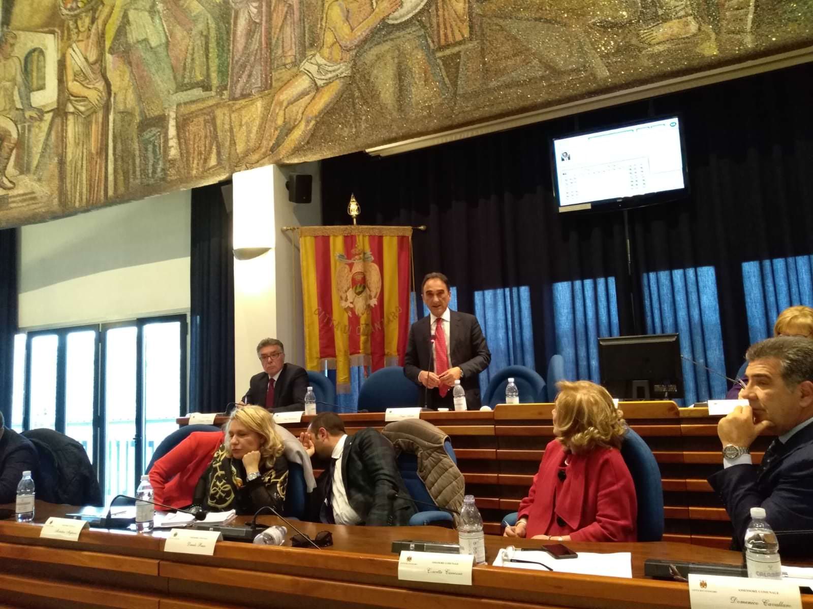 Catanzaro, l’effetto Occhiuto sul Consiglio comunale