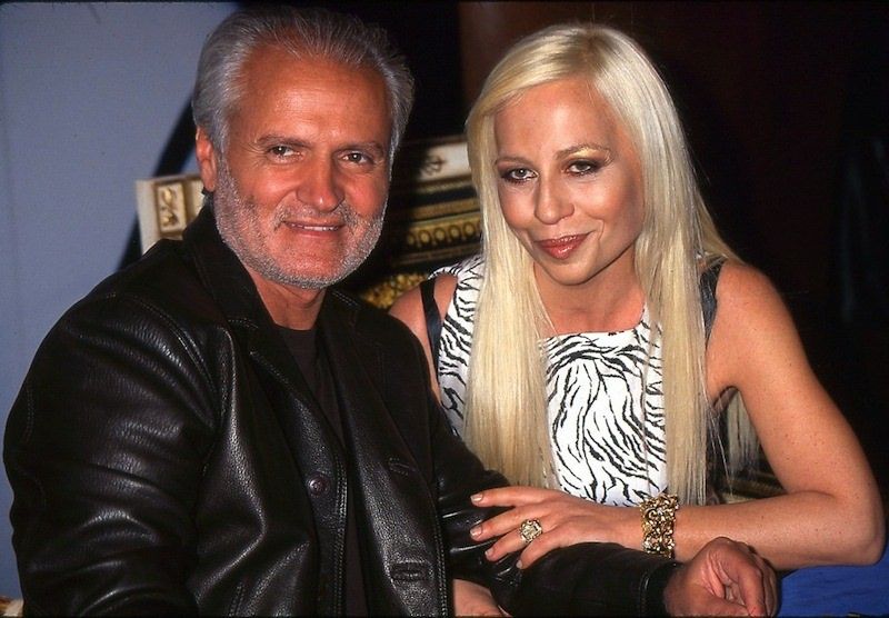 Donatella Versace: «Il mio ricordo di Gianni a 20 anni dalla morte»
