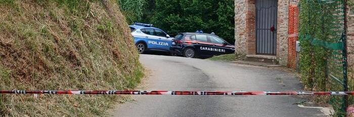 Camaiore, uccide moglie e figlio. «Mi sono liberato»