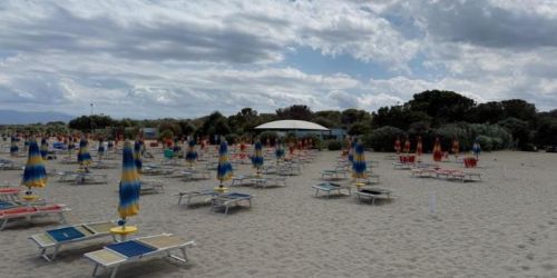 Lavoratori in nero in uno stabilimento balneare dell’alto Ionio cosentino: sospesa l'attività