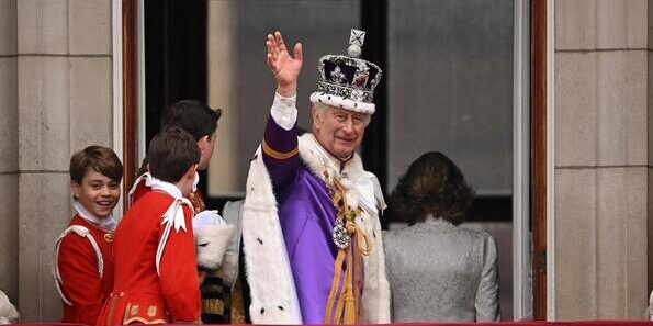 Re Carlo e la regina Camilla ufficialmente incoronati – FOTO