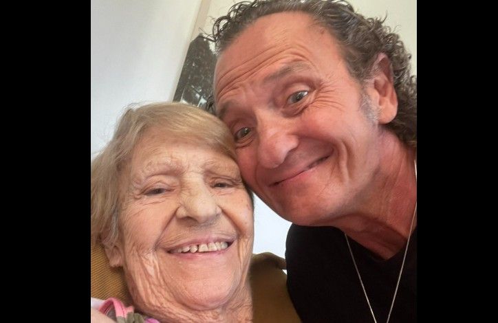 «Mia madre è in fin di vita»: ecco perché Enzo Salvi ha annullato lo show ad Altomonte