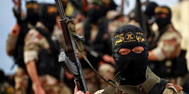 Istigava a compiere attentati terroristici, arrestato 31enne a Bari