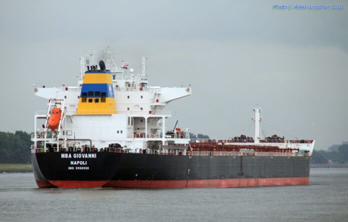 «Liberate Michele Cardamone», il marittimo crotonese sul mercantile bloccato in Cina