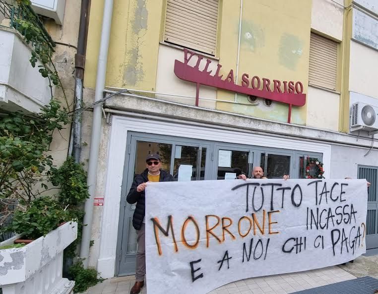 L’Usb Cosenza insieme agli ex lavoratori di Villa Sorriso – VIDEO