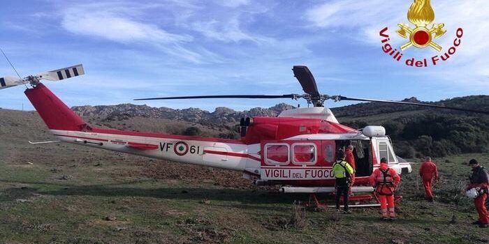 Reggio, precipita da un burrone: tratto in salvo dai Vigili del fuoco