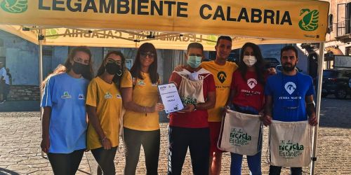 I volontari di Legambiente a Cicala