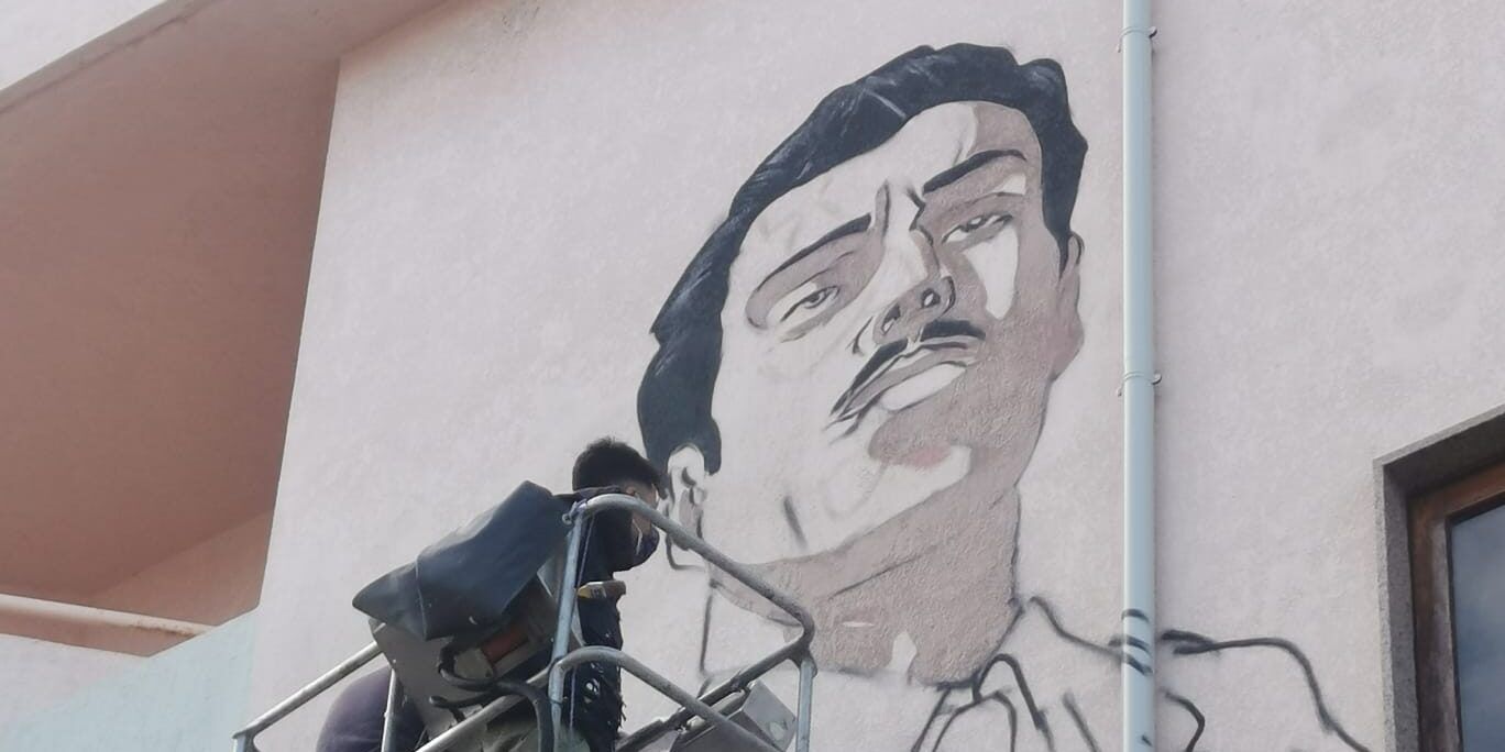 Diamante, prende vita il murale dedicato al commissario Mascherpa