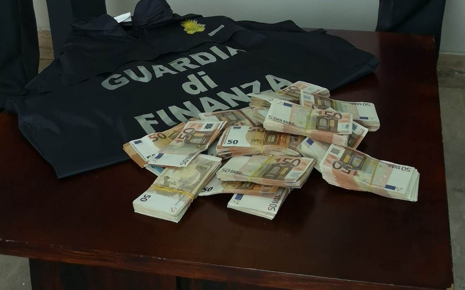 ASTE TRUCCATE | Minacce e agganci, come funzionava il “cerchio magico” di Calidonna