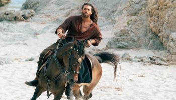 Sandokan, stasera l’ultima puntata. Oltre 14 milioni di telespettatori nelle prime tre serate