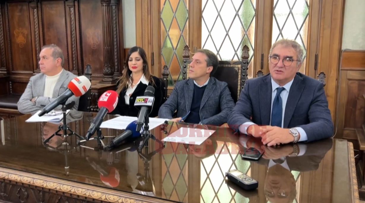 Catanzaro, presentati quattro progetti di opere pubbliche. Fiorita: «Risultato straordinario» – VIDEO