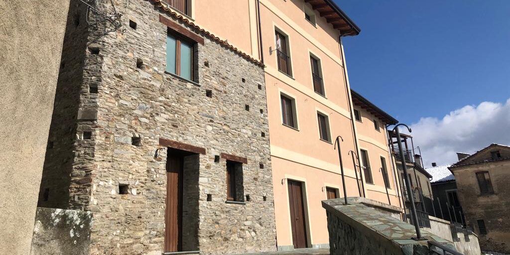 Orfani ucraini trovano asilo in Calabria, «li mettiamo in salvo dalle bombe»