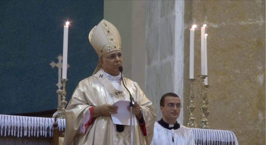 Messa di monsignor Bertolone in diretta su Rai 3