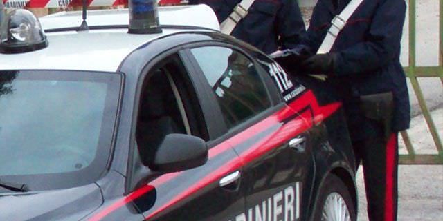 Intimidazioni ad avvocato di Grotteria, croci sul portone dello studio