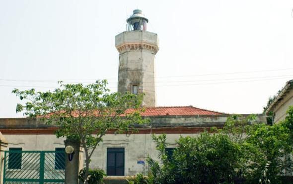 All'asta il faro di Isola Capo Rizzuto