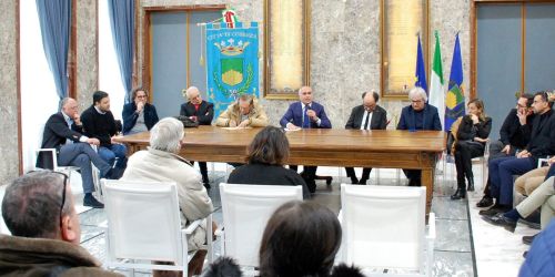 Cosenza calcio, una nuova cordata scrive a Guarascio. Il presidente: «Pronto a discutere»