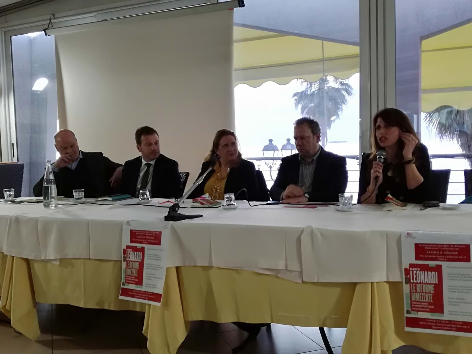 «Reddito di cittadinanza e regionalismo, baratto politico a danno del Sud»