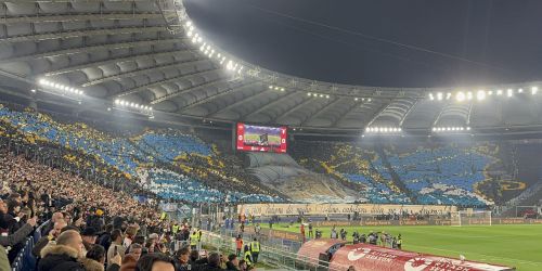 roma lazio bottiglie polizia