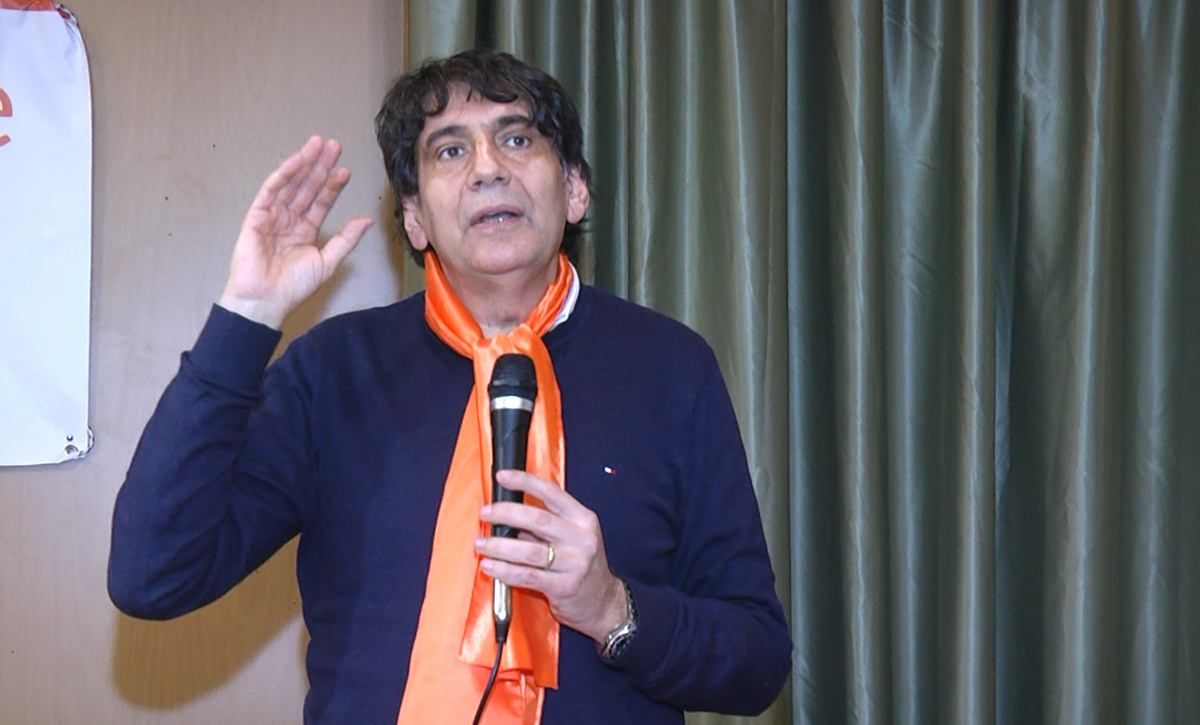 Regionali, le giravolte spaziali di Tansi. Il centrosinistra stringe l'alleanza